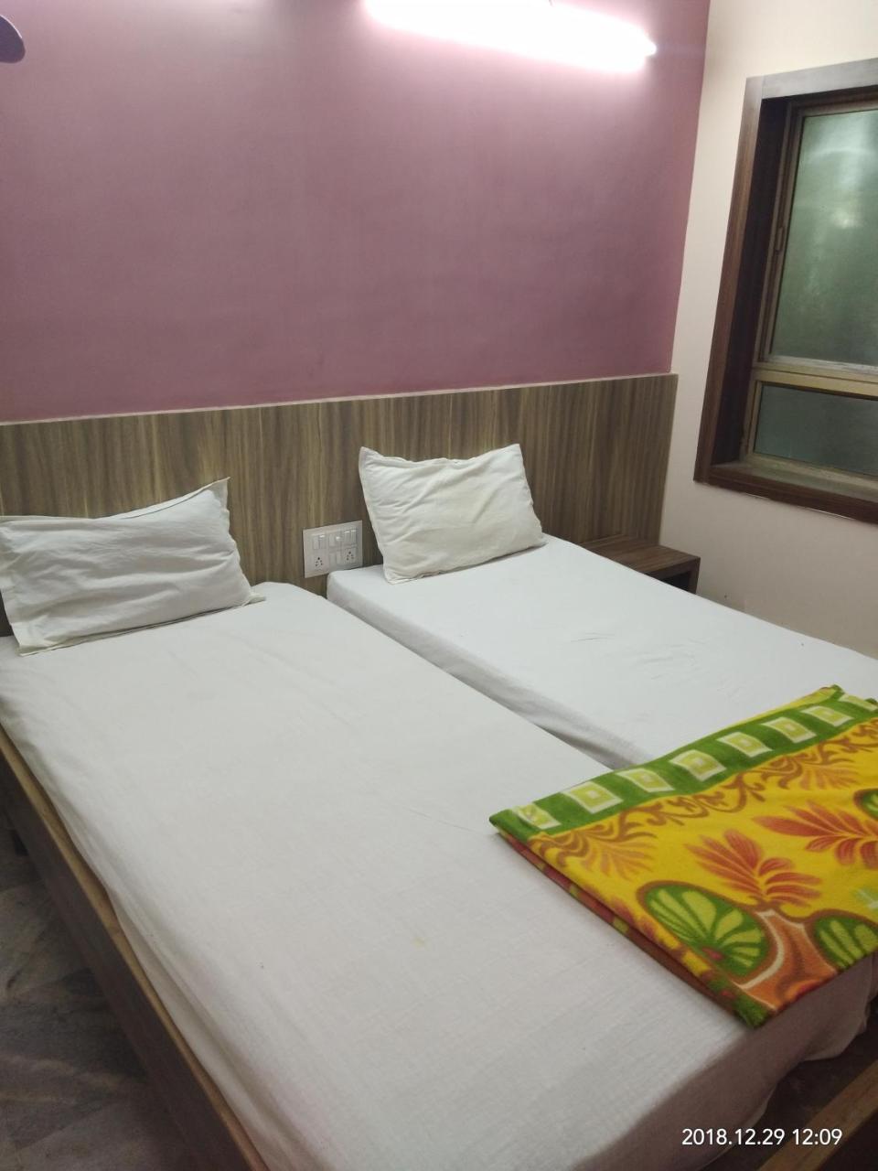 Hotel Nirmalya Brahmapur Exteriér fotografie